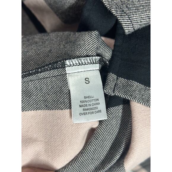 NWT Pacsun Mens Classic Plaid Flannel Button Down Long Sleeve Pink/Black Small - Picture 10 of 12